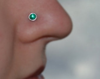 PENDIENTE PARA LA NARIZ “ESMERALDA “