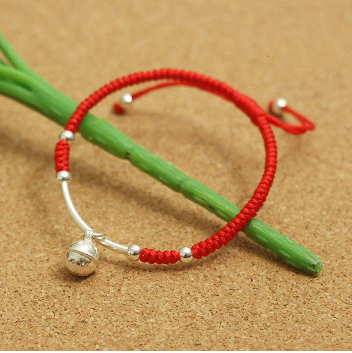 PULSERAS EN HILO