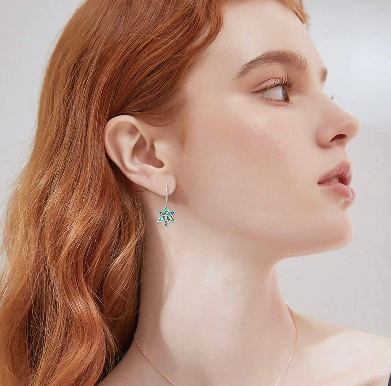 PLANTADA JUNTO A CORRIENTE