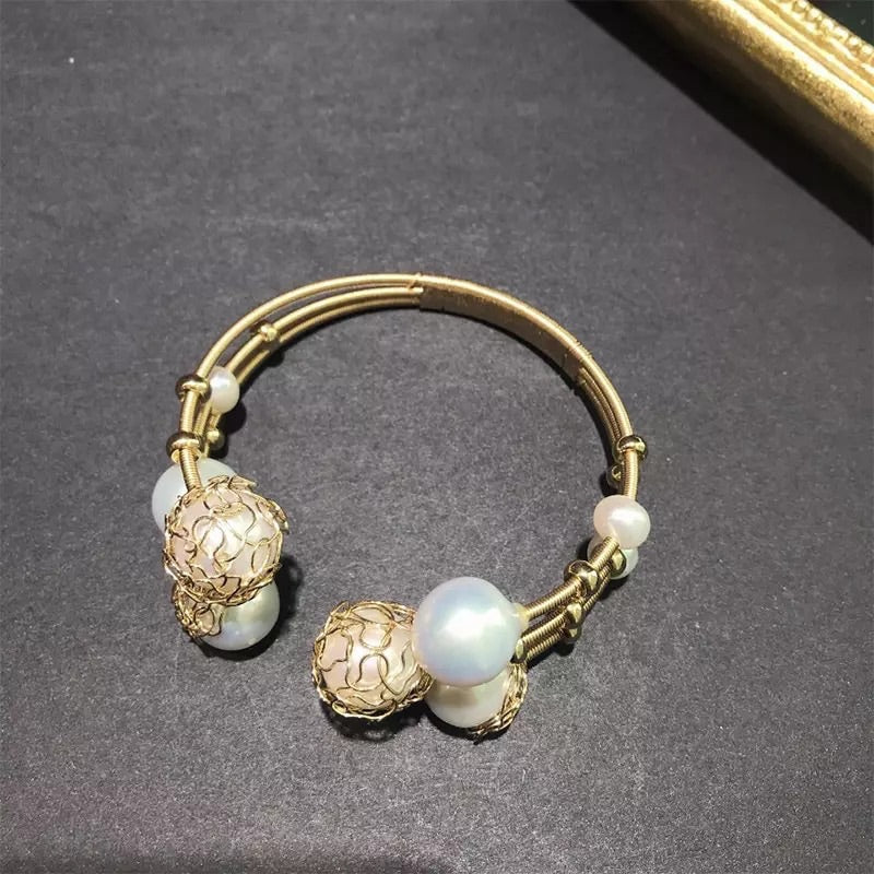 PULSERA EN ORO Y PERLA